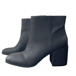 Mix No 6 Black Faux Snakeskin Ankle Boots | Women 8 M